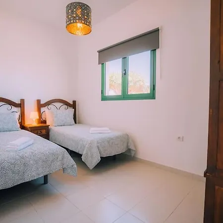 Acogedor Apartamento Con Terraza Дом отдыха *
