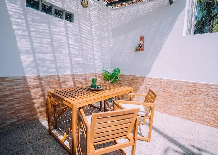 Acogedor Apartamento Con Terraza *